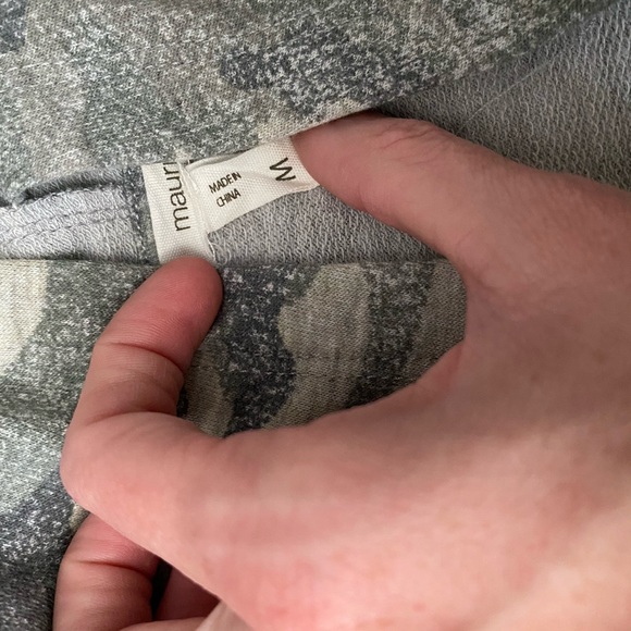 NWOT Camo Tunic hoddie - Picture 1 of 3